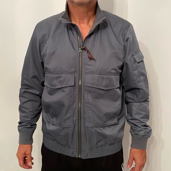 Abercrombie men’s jacket never worn. Grey size xl - Picture 1 of 7